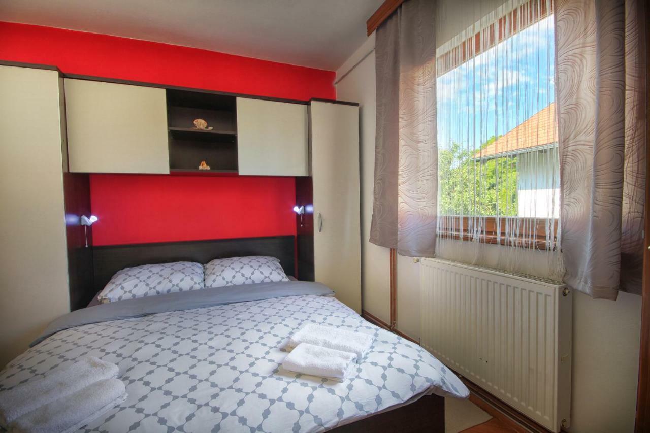 Apartman Katja Rakovica Exterior photo